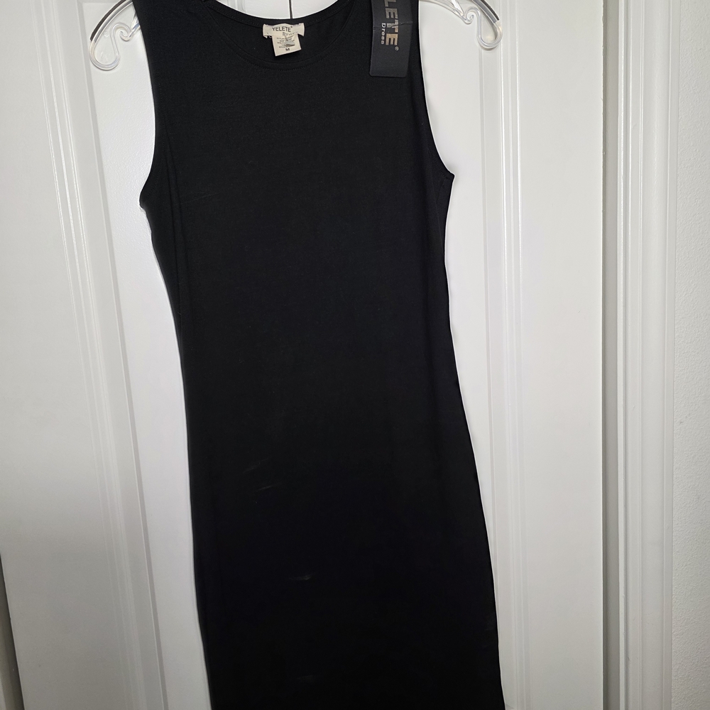 Yelete Classic Black Midi Dress